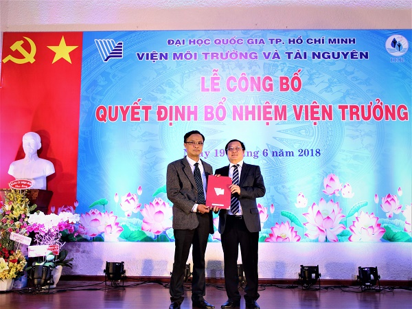 Lễ công bố quyết định bổ nhiệm GS.TS Lê Thanh Hải giữa chức vụ Viện Trưởng Viện MT và TN