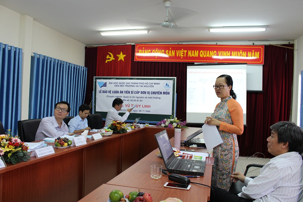 Bảo vệ luận án tiến sĩ cấp ĐVCM - NCS Vũ Thùy Linh