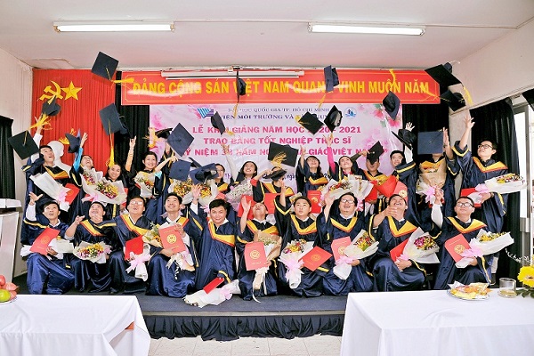 Lễ khai giảng năm học 2020 - 2021, Lễ trao bằng tốt nghiệp Thạc sĩ và mừng ngày Nhà giáo Việt Nam 20/11