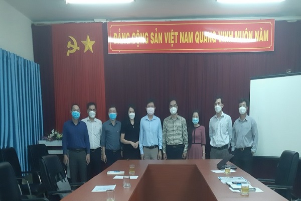 Viện MT&TN Tiếp đoàn Trường đại học Ngoại ngữ - Tin học TPHCM