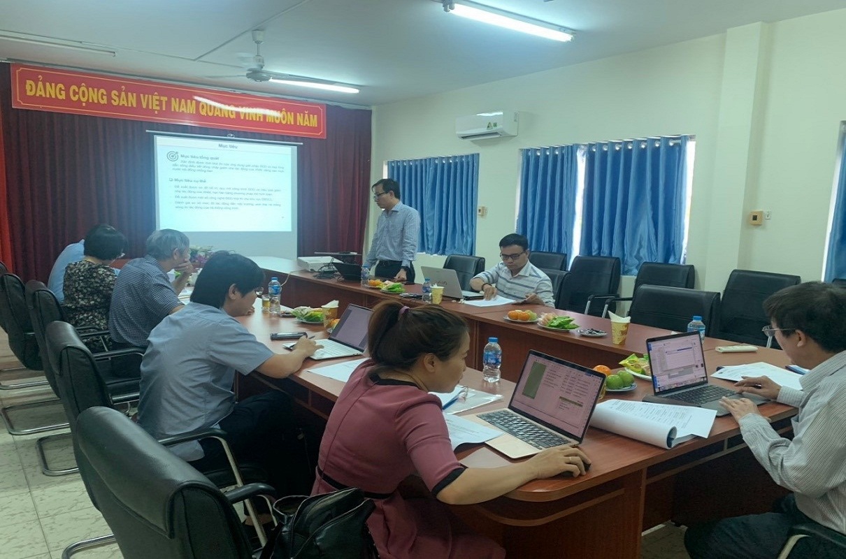 Nghiệm thu Đề tài Cấp ĐHQG-HCM loại B, mã số B2021-24-01