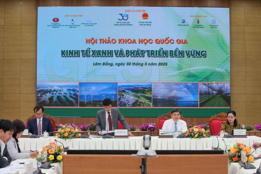 Viện Môi trường và Tài nguyên tham gia thực hiện Hội thảo khoa học quốc gia “Kinh tế xanh và phát triển bền vững” tại Đà Lạt